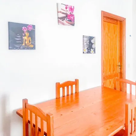 Oasis Apartment Famara